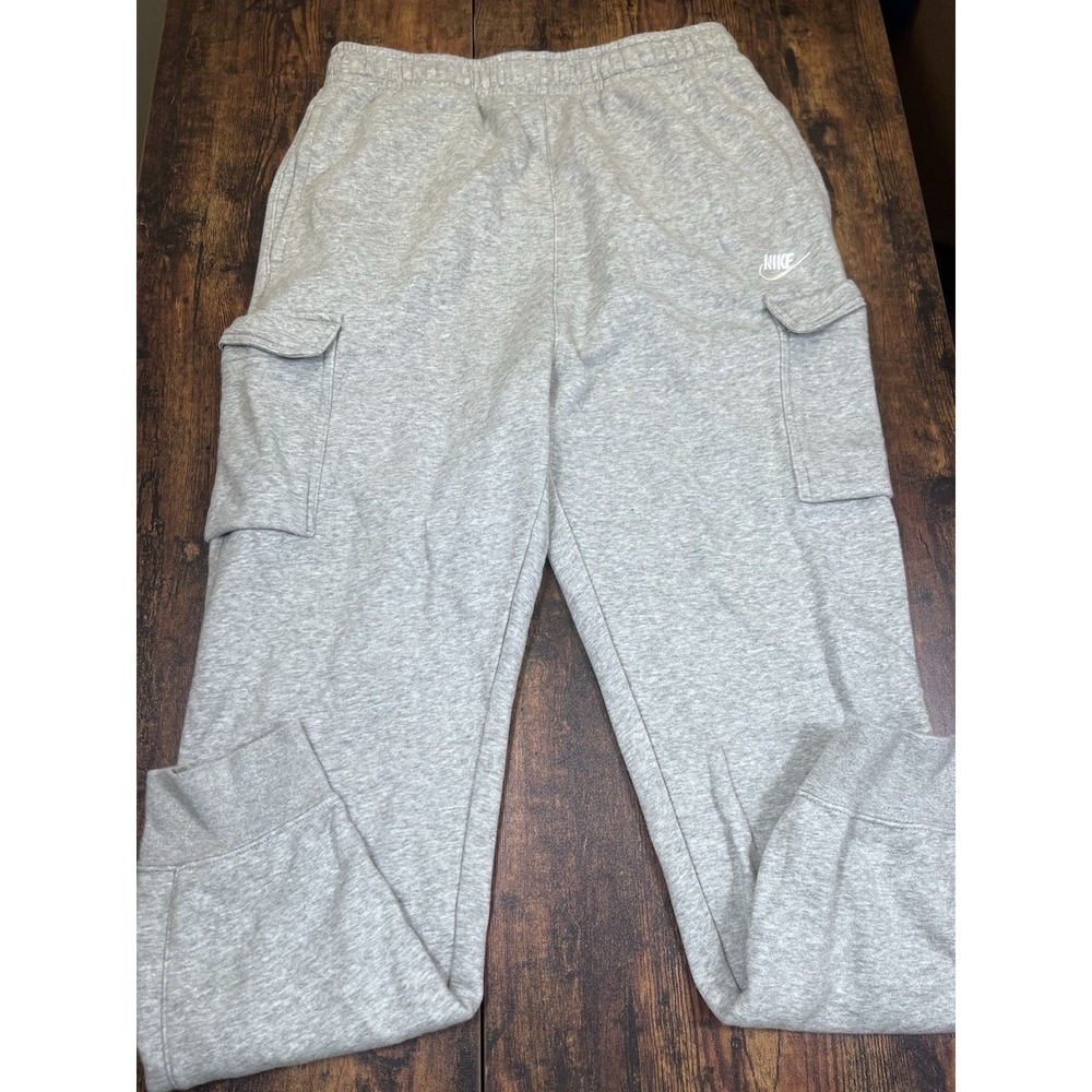 Nike Club Fleece Cargo Pant Men's M Gray Athleisure Streetwear Athletic Lounge